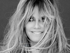 HEIDIKLUMSEXYANDTOPLESSBLACKANDWHITEPHOTOSHOOTFORSCHONMAGAZINE - NUDE STORY