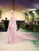 Phoebe DynevorSexy in Phoebe Dynevor The 2024 Met Gala, New York