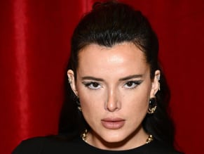 BELLATHORNESEXYFLASHESHERHOTBOOBSATTHEMARINESERREFASHIONSHOWINPARIS - NUDE STORY