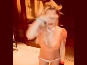 BRITNEYSPEARSSEXYANDSLUTTYPHOTOSCOLLECTION - NUDE STORY