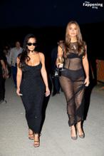 KIMKARDASHIANSEXYSTUNSINAGORGEOUSBLACKOUTFITATANDREABOCELLISCONCERTINITALY - NUDE STORY