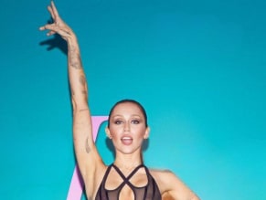 MILEYCYRUSSEXYFLASHESHERHOTTITSINASULTRYSHEERBODYSUITATTHELASTSHOWGIRLPROMOEVENT - NUDE STORY