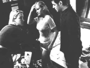 DORKASKIEFERSEXYANDNUDEPHOTOSCOLLECTION - NUDE STORY