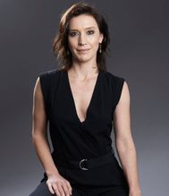 Louise Barnes Sexy Photos