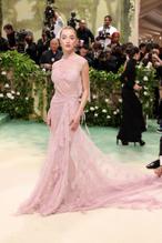 Phoebe DynevorSexy in Phoebe Dynevor The 2024 Met Gala, New York