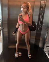 NATIJOTAFLAUNTINGHERSEXYBODYINTHEELEVATORWEARINGPINKBIKINI - NUDE STORY