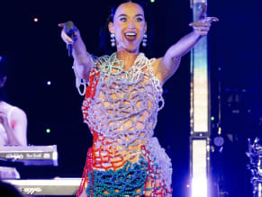  alt="Katy Perry Sexy in Katy Perry Sexy Rocks The Stage As She Performs At Mardi Gras Extravaganza In New Orleans"