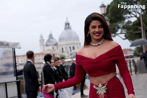 Priyanka ChopraSexy in Priyanka Chopra Flaunts Her sexy Figure At Bulgari's Party In Venice