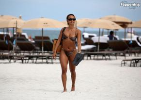 Karrueche TranSexy in Karrueche Tran Sexy Spotted Showing Off Her Sizzling Bikini Body At Miami Beach