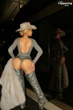 Beyonce KnowlesSexy in Beyonce Sizzles In Sexy Thong Bodysuit At Wild West Party