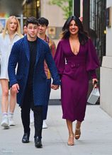  alt="Priyanka Chopra Sexy in Priyanka Chopra Sexy Photos Collection"