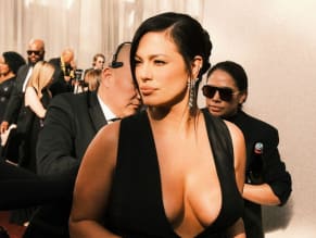 Ashley Graham Sexy in Ashley Graham Sexy Flaunts Her Hot Boobs At The 82Nd Annual Golden Globe Awards In Beverly Hills