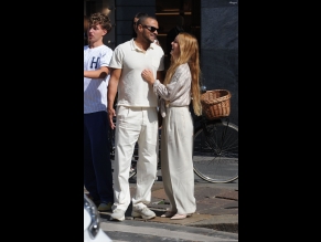 Alejandra Onieva Sexy Seen With Jesse Williams Flaunting Her Hot Tits At Il Salumaio di Montenapoleone In Milan