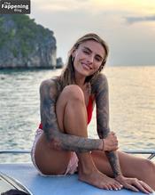 Sophia ThomallaSexy in Sophia Thomalla's Sexy Summer Soiree photoshoot