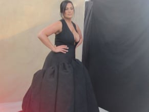 Ashley Graham Sexy in Ashley Graham Sexy Flaunts Her Hot Boobs At The 82Nd Annual Golden Globe Awards In Beverly Hills