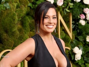 Ashley Graham Sexy in Ashley Graham Sexy Flaunts Her Hot Boobs At The 82Nd Annual Golden Globe Awards In Beverly Hills