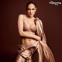 Jennifer LopezSexy in Jennifer Lopez Sexy Poses Her Gorgeous Curves And Body In Various Lingerie Photoshoots