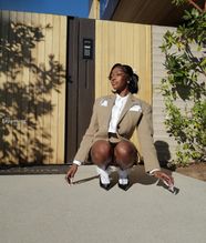  alt="Chelsea Lazkani Sexy in Chelsea Lazkani Sexy And Sultry Photos Collection"
