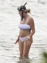 Charlotte CrosbySexy in Charlotte Crosby's Sexy Snorkelling Adventure In Cairns