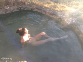 Shailene Woodley Sexy And Nude Photos Showing Off Her Alluring Boobs And Hot Bush