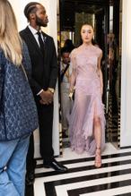 Phoebe DynevorSexy in Phoebe Dynevor The 2024 Met Gala, New York