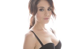 OLGAALAMANSEXYPHOTO - NUDE STORY