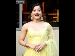  alt="Rashmika Mandanna Sexy in Rashmika Mandanna Sexy And Sensual Photos Collection"