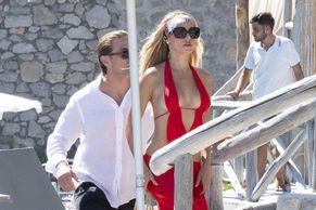  alt="Brooks Nader Sexy in Brooks Nader Sexy Spotted Wearing A Spicy Red Sultry Dress At "la Conca Del Sogno" Restaurant In Nerano"
