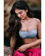 Malavika MohananSexy in Malavika Mohanan Urvashi