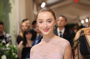 Phoebe DynevorSexy in Phoebe Dynevor The 2024 Met Gala, New York