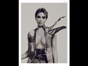 Kim Kardashian Sexy And Nude Photoshoot For Re-Edition Magazine