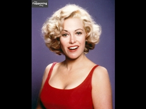 Catherine Hicks Sexy And Hot Photos Collection