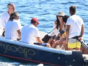 Emily Ratajkowski Sexy Seen With DJ Orazio Rispo Sizzles On The Amalfi Coast In Italy
