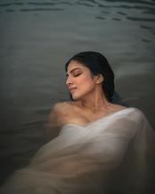 Malavika MohananSexy in Malavika Mohanan Wet & Wild