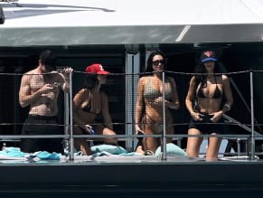 KYLIEJENNERSEXYSPOTTEDSHOWINGOFFHERMASSIVEBREASTSANDCURVYBODYONAYACHTINMIAMI - NUDE STORY