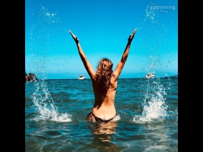 Saskia Beecks Sexy And Bare Photos Collection