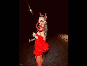 Victoria Justice Sexy Photos Sizzles In A Spicy Devil Costume On Halloween