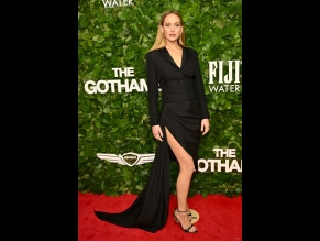 Jennifer Lawrence Sexy Stuns At The 35th Gotham Film Awards In NYC