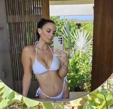 SOFIAOLEALEVETHOTBIKINI - NUDE STORY