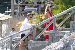  alt="Brooks Nader Sexy in Brooks Nader Sexy Spotted Wearing A Spicy Red Sultry Dress At "la Conca Del Sogno" Restaurant In Nerano"