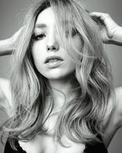 PEYTONLISTNUMERONETHERLANDSPHOTOSHOOT - NUDE STORY