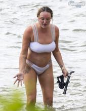 Charlotte CrosbySexy in Charlotte Crosby's Sexy Snorkelling Adventure In Cairns