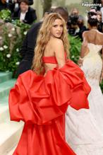 ShakiraSexy in Shakira Stuns In Sexy Red Dress At 2024 Met Gala In Nyc