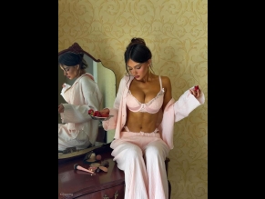  alt="Ella Cervetto Sexy in Ella Cervetto Sexy Shows Off Her Sensual Tits And Abs In A Sultry Pink Lingerie"
