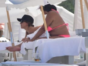 Jessica Alba Sexy Spotted Showing Off Her Sizzling Bikini Body As She Hits Miami Beach In Florida