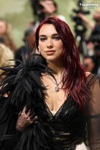 Dua LipaSexy in Dua Lipa Stuns In Sexy Dress At Met Gala In Nyc