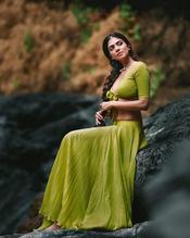 Malavika MohananSexy in Malavika Mohanan Angel Of Nature