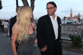  alt="Sydney Sweeney Sexy in Sydney Sweeney Sexy Flashes Her Hot Tits And Undies In A Glamorous Dress At Armani's Star-studded Party In Italy"