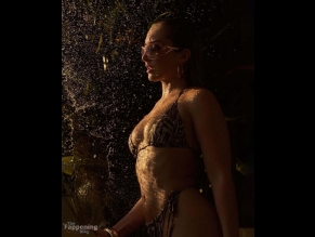 Heloise Hut Sexy Photoshoot Showing Off Her Wet Tits And Ass In A Tiny Bikini