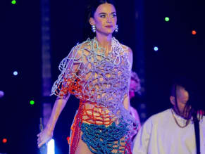  alt="Katy Perry Sexy in Katy Perry Sexy Rocks The Stage As She Performs At Mardi Gras Extravaganza In New Orleans"